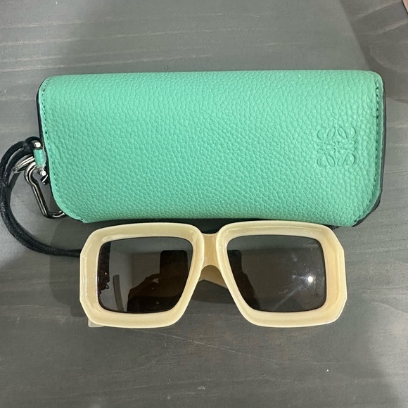 LOEWE Acetate Paula's Ibiza Dive In Mask Sunglasses LW40064U Beige - Picture 3 of 9